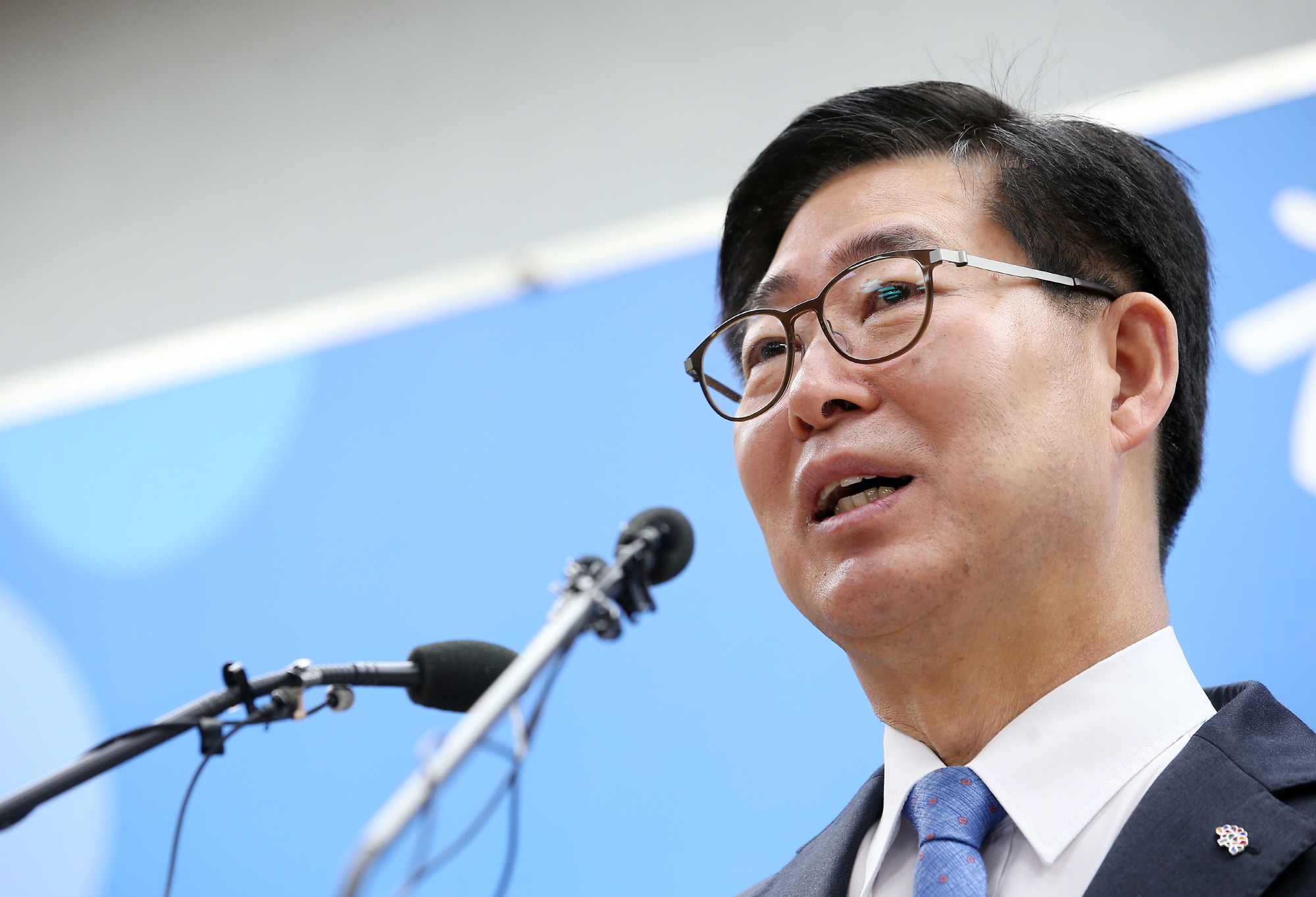 기자회견하는 양승조 충남도지사<사진=연합>