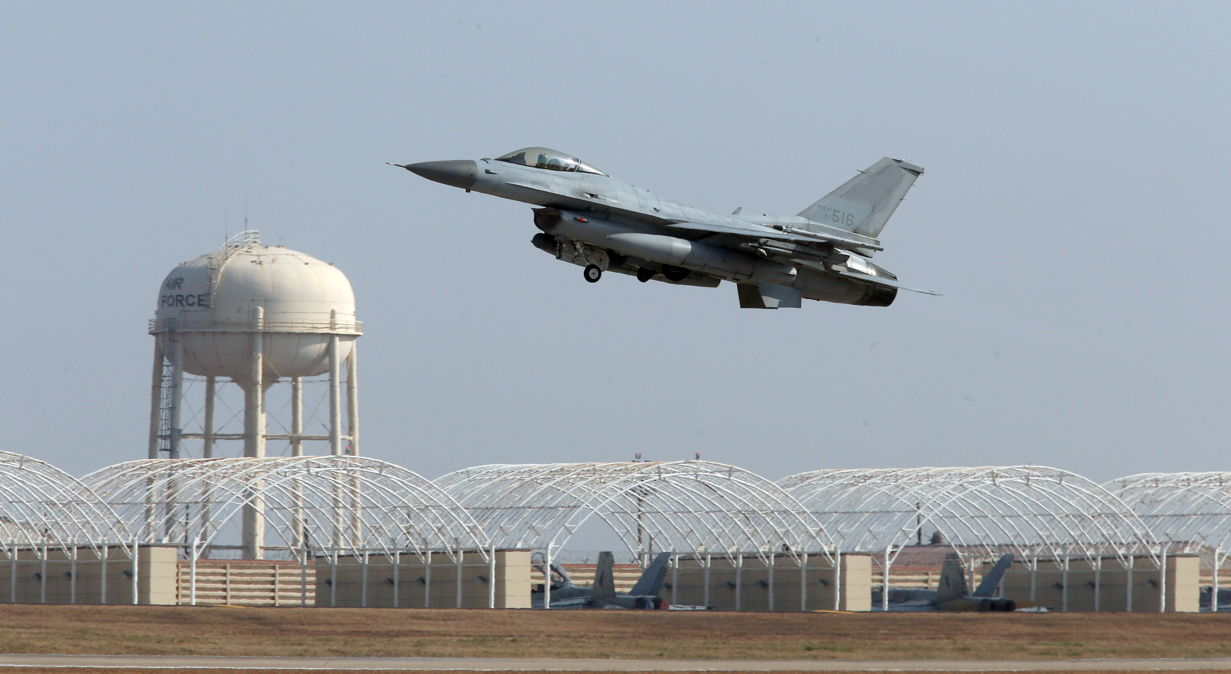 F-16 전투기  <사진=연합>