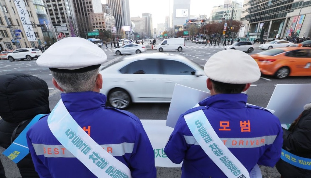 서울 도심 5등급 차량 제한 캠페인