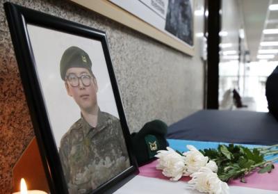 군, 변희수 하사 '일반사망'으로 분류…'공무와 상당한 인과관계 없다' 판단 | 서울특별시 미디어재단 TBS