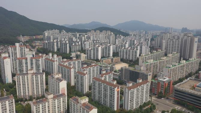 수도권 1기 신도시 산본신도시 전경 <사진=TBS>