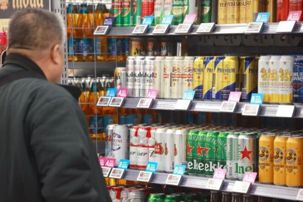 대형마트에 진열된 일본 맥주 <사진=연합뉴스>