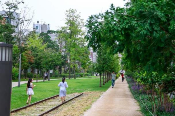 지하화된 경의선 숲길,    사진=서울시