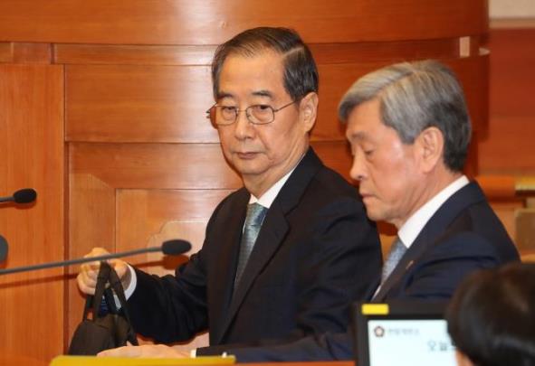 지난달 19일 헌법재판소에서 진행된 탄핵심판 첫 변론기일에 출석한 한덕수 총리 <사진=연합뉴스>