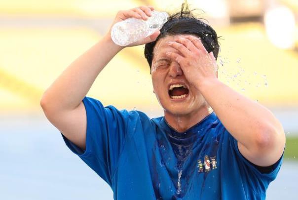 20일 대구 33.4도…&#39;&#39;덥다 더워&#39;&#39; <사진=연합뉴스>