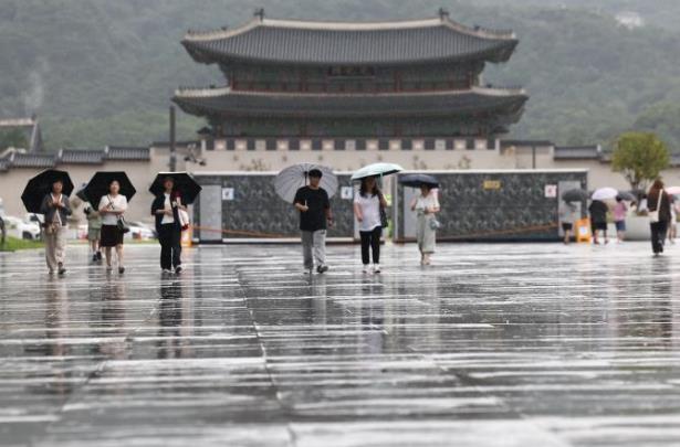 비 내리는 서울 <사진=연합뉴스>