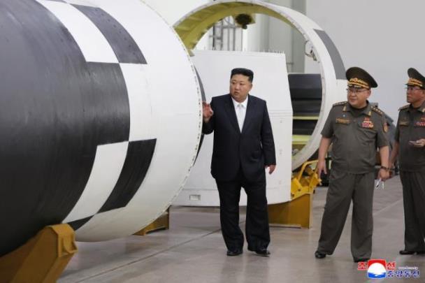 김정은, 방중 전 ICBM&#39;&#39;화성-20&#39;&#39; 개발 시사 <사진=조선중앙통신>