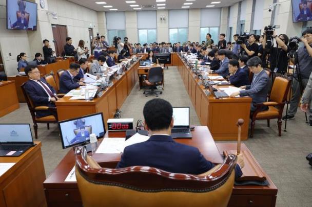 국회 행정안전위원회 전체회의 <사진=연합뉴스>