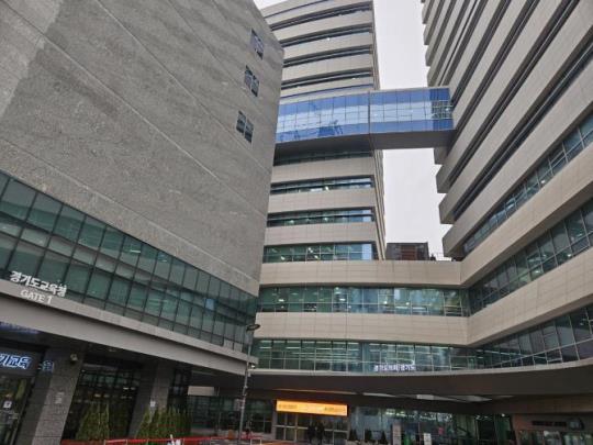 경기도청 및 도의회.교육청 <사진=TBS 김선환 기자>