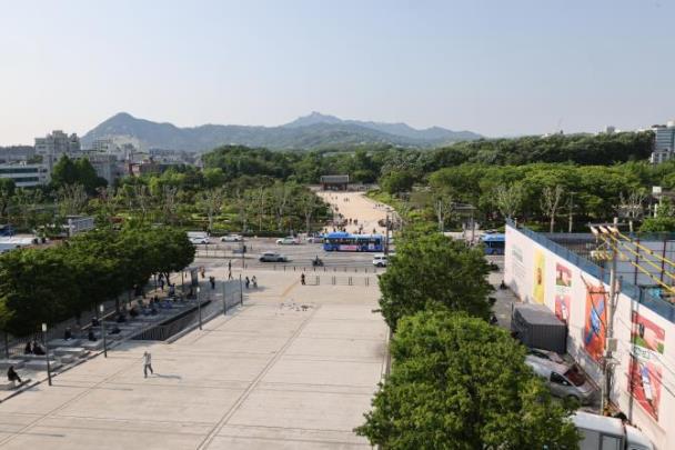 세운상가에서 본 종묘 공원과 종묘 <자료사진=연합뉴스>