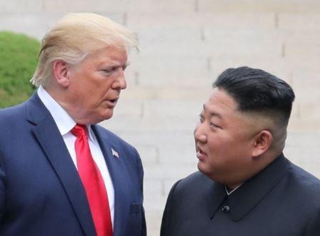 2019년 6월 판문점에서 만난 북미정상, 도널드 트럼프 대통령과 김정은 위원장 <사진=연합뉴스>