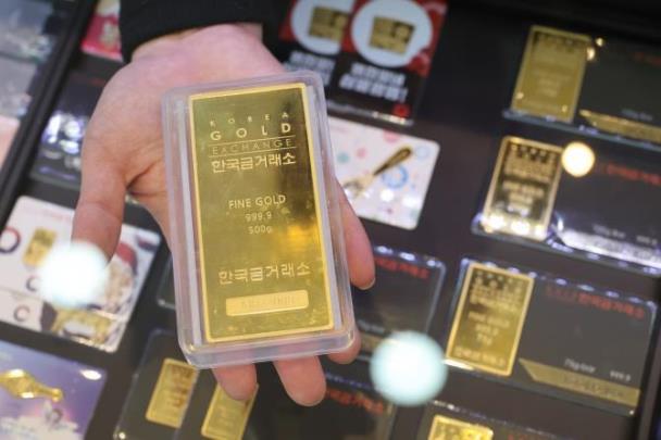 금값 연일 최고치 경신…금 통장 사상 첫 1.5조 돌파 <사진=연합뉴스>