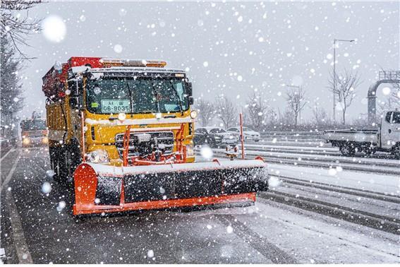 제설장비 <사진=서울시 제공/연합뉴스>