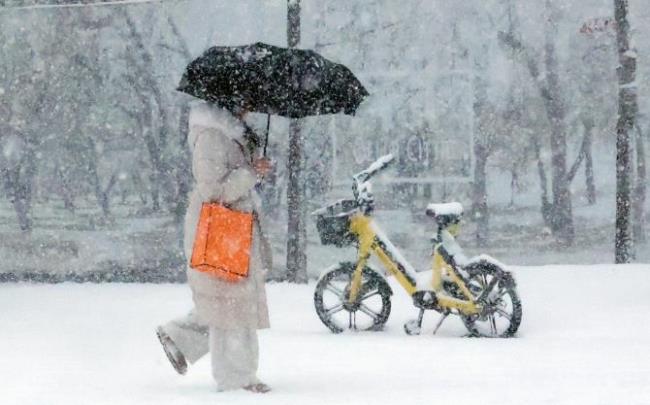 눈 내리는 거리 <사진=연합뉴스>