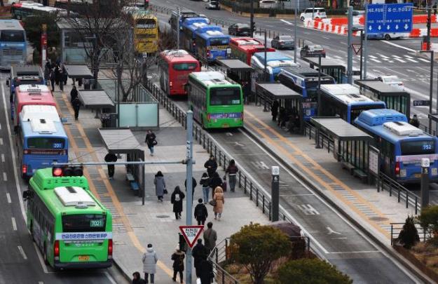 서울 시내버스, 파업 위기 D-1 <사진=연합뉴스>