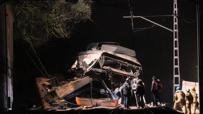 스페인 통근열차 탈선 <사진=연합뉴스>