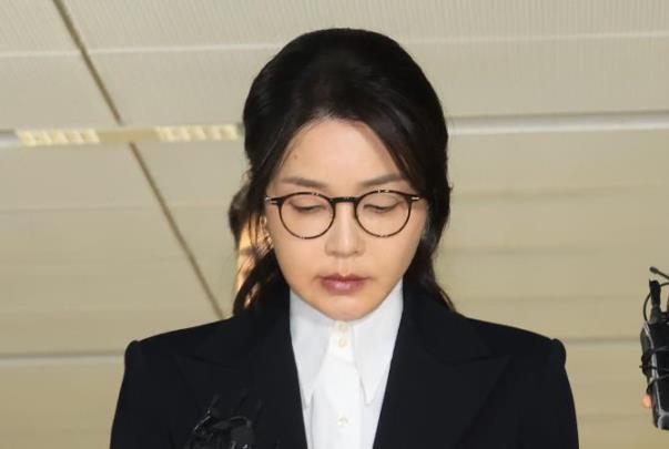 피의자 조사 마친 김건희 여사 <사진=연합뉴스>