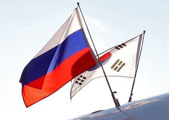 한러 양국 국기 <사진=연합뉴스>