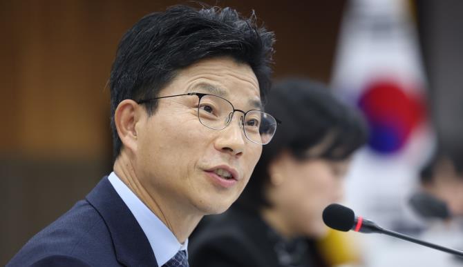 청와대 정무수석 발탁된 정을호 더불어민주당 의원 <사진=연합뉴스>