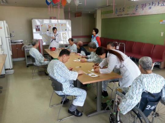 서울 서북병원 미술치료 <사진=서북병원>