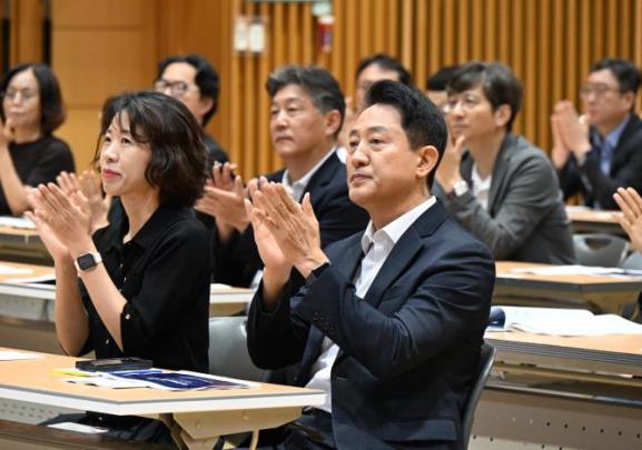 미래서울 아침특강 참석한 오세훈 시장 <사진=서울시>